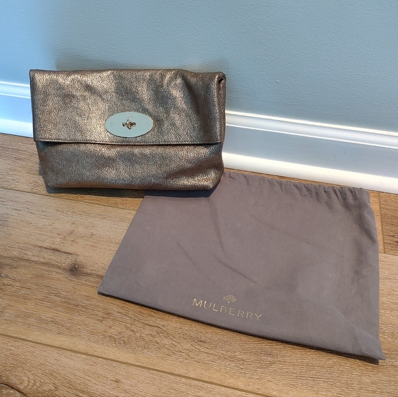 Mulberry Clemmie Twist Lock Clutch Bag Gold Metallic Leather Fold Over & Dustbag - Picture 2 of 16